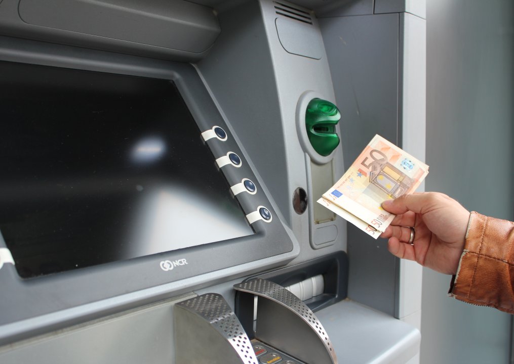 retrait distributeur